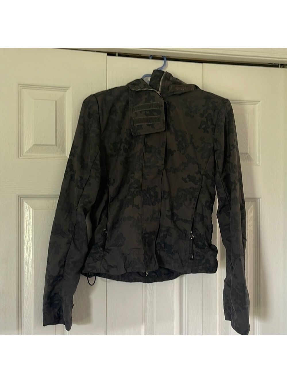 Bench Jacket Size M 🥰🥰